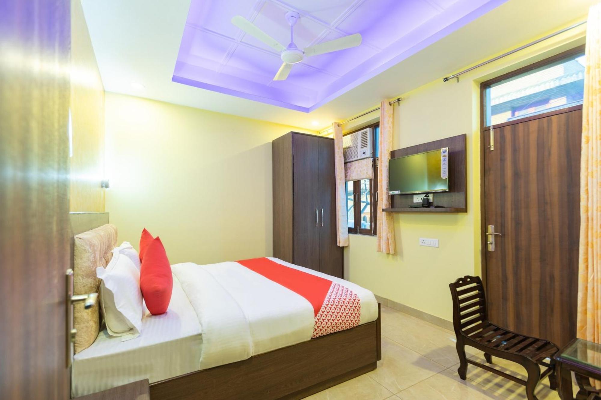 OYO 29932 Hotel R S Plaza Neu-Delhi Exterior foto