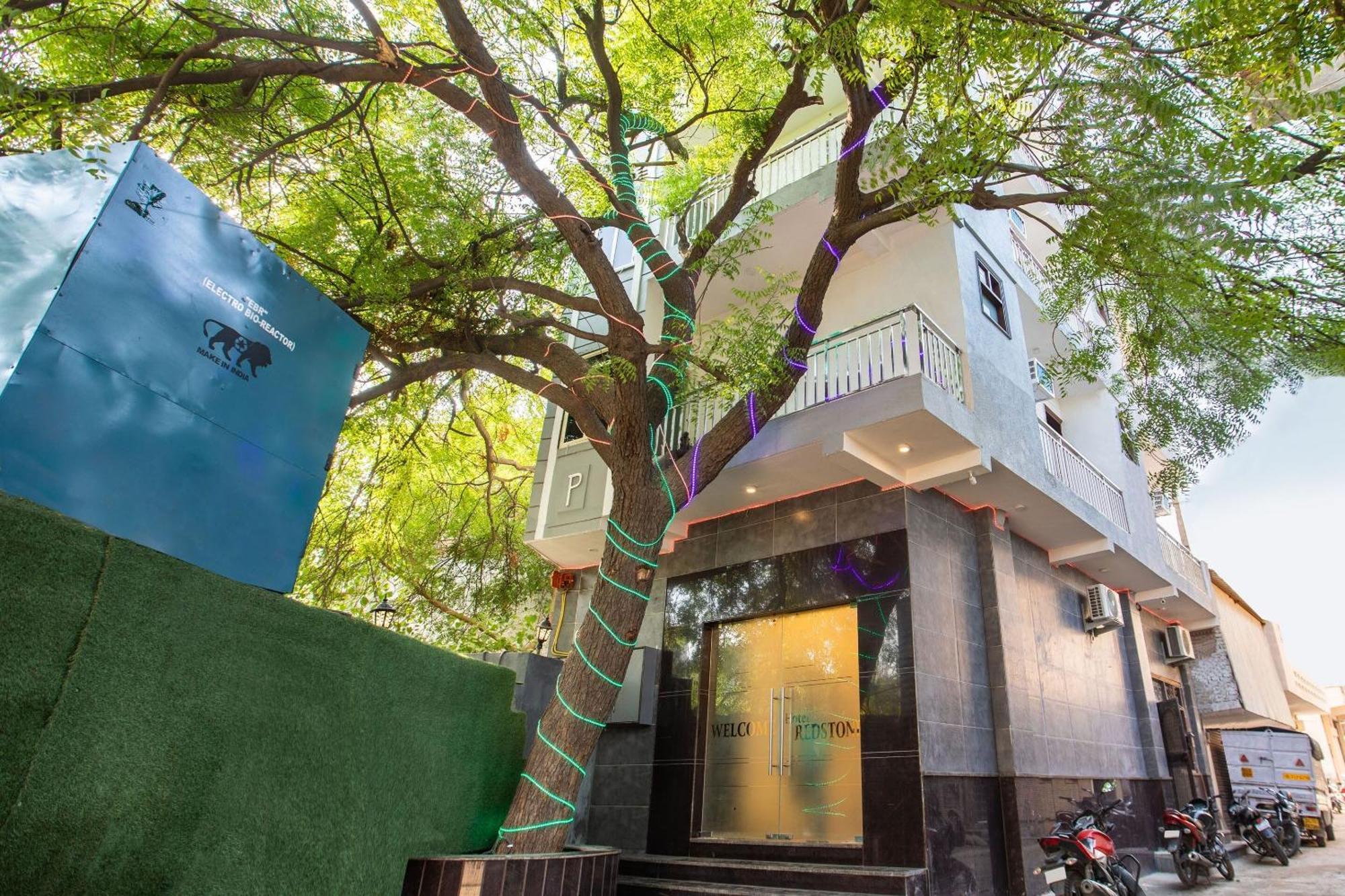 OYO 29932 Hotel R S Plaza Neu-Delhi Exterior foto
